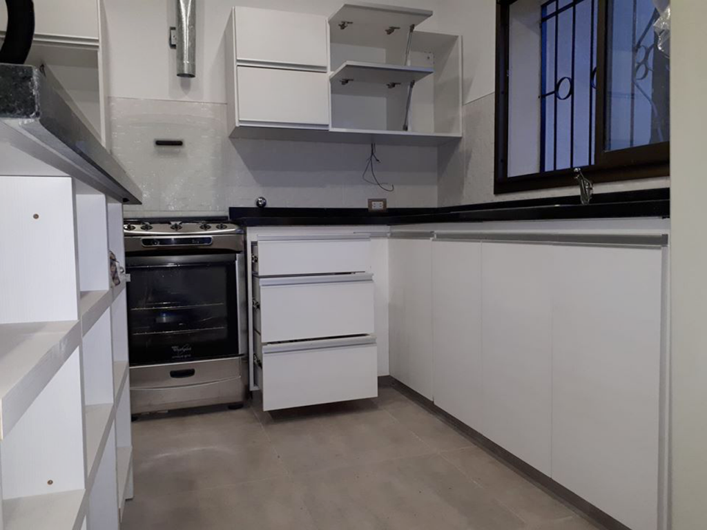 Decamp Amoblamiento de Cocinas